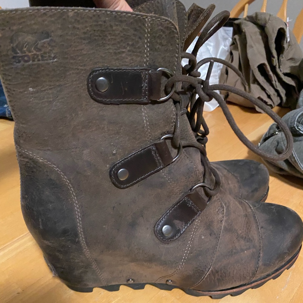 SOREL wedge boots
